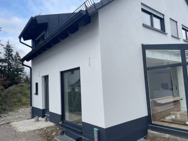 Sockeldämmung, Sockelfarbe Guad Bau GmbH