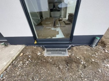 Sockeldämmung, Sockelfarbe Guad Bau GmbH